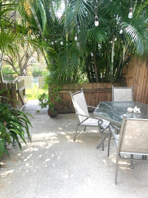 Coastal Townhome In Jupiter 1 Mile To Beach! Luaran gambar