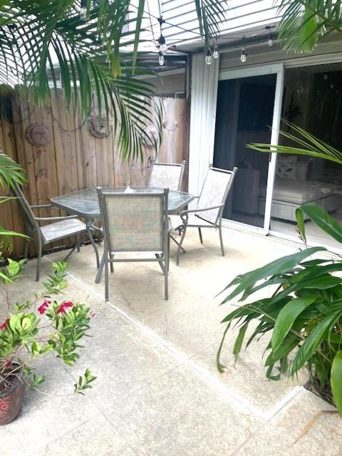 Coastal Townhome In Jupiter 1 Mile To Beach! Luaran gambar